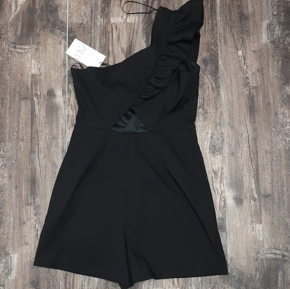 Zara Asymmetrical Jumpsuit Dress - Picture 4 of 4